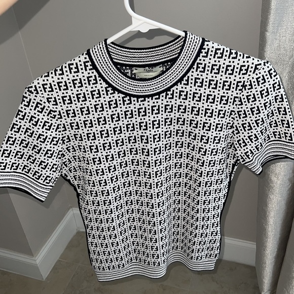 FENDI sweater top - Picture 5 of 9